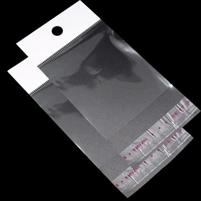 Il sacchetto di plastica trasparente autoadesivo di Opp, intestazione del regalo della cancelleria di 2mil/0.05mm insacca l'imballaggio